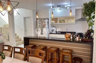 Magnífico sobrado triplex com enorme cobertura e linda vista, ensolarado em condomínio em ótima loc