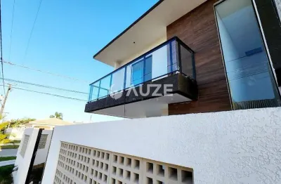 Sobrados a poucos passos da areia, à venda, nereidas, guaratuba, pr