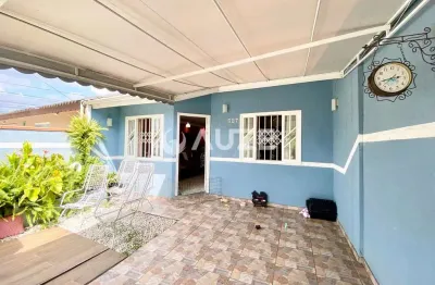 Casa com 2 quartos à venda na Rua Nelson Pereira de Souza, 527, Fazenda Velha, Araucária