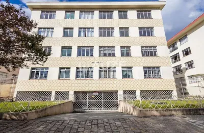 Apartamento amplo, moderno e pronto para morar em curitiba!