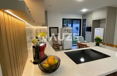 Casa com 3 quartos à venda na Rua Eugênio Flor, 390, Abranches, Curitiba