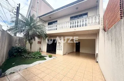 Sobrado á venda com excelente localização no sítio cercado – curitiba/pr