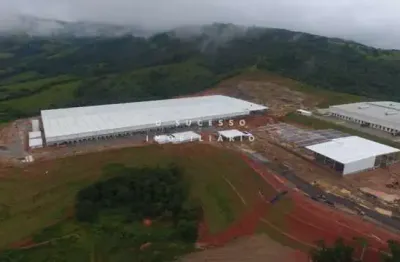 Barracão / galpão / depósito para alugar na rodovia fernão dias, 381, distrito industrial dos pires, extrema por r$ 90.411