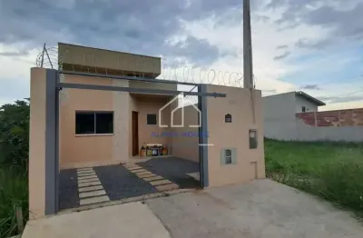 Casa à venda, residencial e comercial portal dos eucaliptos, com dois dormitórios sendo uma suíte,