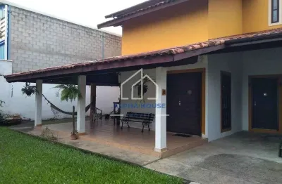 Belíssimo sobrado à venda, alto do cardoso, pindamonhangaba, sp