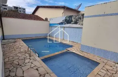 Ótimo espaço de festas para venda, com piscina e churrasquira no parque das nações, em pindamonhang