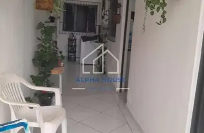Casa aconchegante à venda em um terreno de 140 m² no bairro cidade jardim, em pindamonhangaba/sp!!