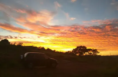 Uma linda chacara no bairro do barreiro em taubaté, possui 4 quartos