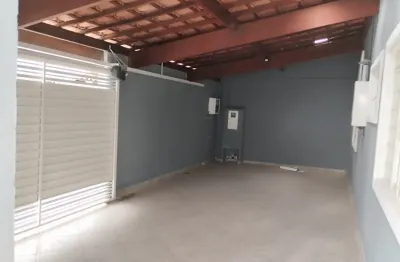 Casa com 2 quartos para alugar na Avenida José Bento Monteiro Lobato, 614, Jardim Gurilândia, Taubaté