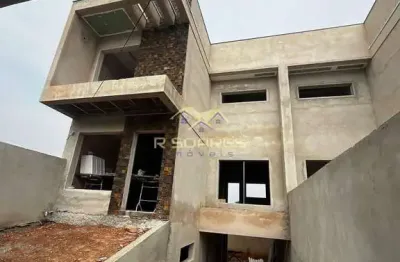 'sobrados exuberantes e ampla área construída em região privilegiada de araucária - o lar dos seus