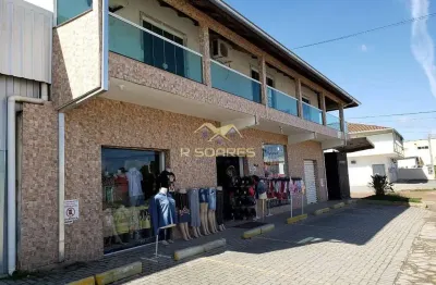 Sobrado à venda com duas salas comerciais na parte inferior, ja alugadas, bairro ulysses guimarães,