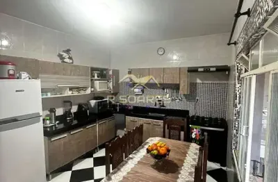 Casa ampla e bem localizada no iguaçu em araucária – 390m² de terreno com espaço gourmet!