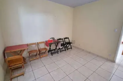 Casa com 2 quartos à venda na Rua Bom Pastor, 103, Osvaldo Cruz, São Caetano do Sul