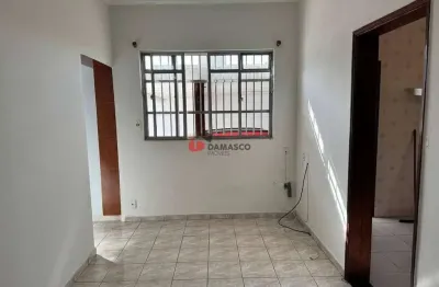 Casa com 2 quartos à venda na Rua Arapuã, 210, Santa Maria, São Caetano do Sul