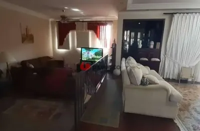 Sobrado à venda 3 quartos, 2 suites, 6 vagas, 780m², osvaldo cruz, são caetano do sul - sp