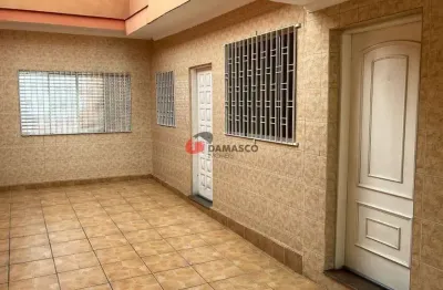 Casa com 2 dormitórios, 2 vagas no Santa Maria - São Caetano do Sul