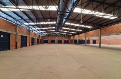 Pavilhão para locação em porto alegre, sarandi, 20 banheiros, 40 vagas