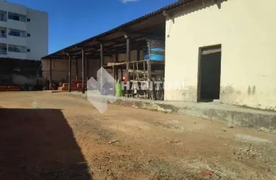 Ponto comercial para alugar no santa mônica, uberlândia  por r$ 22.000