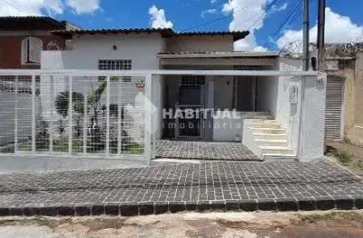 Casa comercial com 2 salas para alugar no lidice, uberlândia  por r$ 6.000
