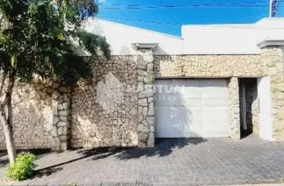 Casa comercial com 5 salas para alugar no brasil, uberlândia  por r$ 6.000