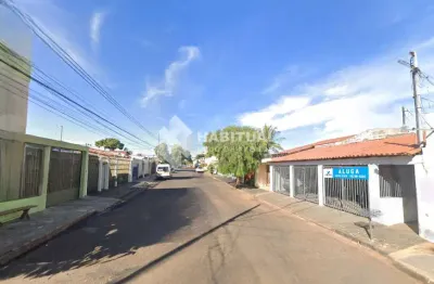 Casa com 2 quartos para alugar no santa mônica, uberlândia  por r$ 1.250
