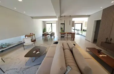 Casa em condominio fechado de 03 quartos no bairro garças / pampulha