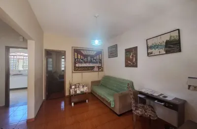Casa com 3 quartos à venda na Europa, Belo Horizonte 