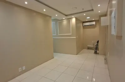 Alugo sala comercial- atlantic ( djalma batista) * adaptada para clínica odontológica