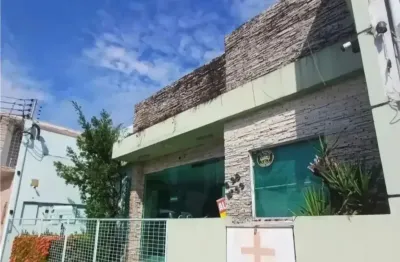 Vendo excelente ponto comercial no vieiralves  ( pronto para clínica) r$ 1.500.000,00
