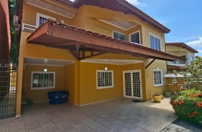 Vendo excelente casa no condomínio saint tropez * valor reajustado r$1.900.000,00