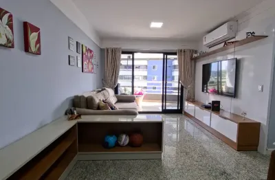 Apartamento com 3 quartos para alugar na Avenida Jornalista Umberto Calderaro Filho, 1451, Adrianópolis, Manaus