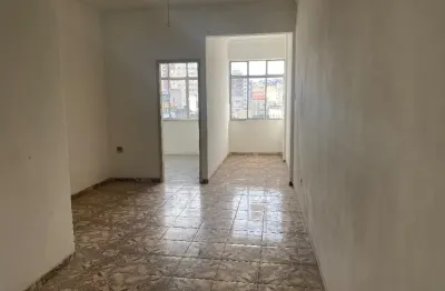 Apartamento de 2 quartos com 64m2 na dias da cruz, méier