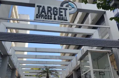 Sala comercial de 31 m2 por r$ 55.000 à venda na do pau de ferro, 480, pechincha