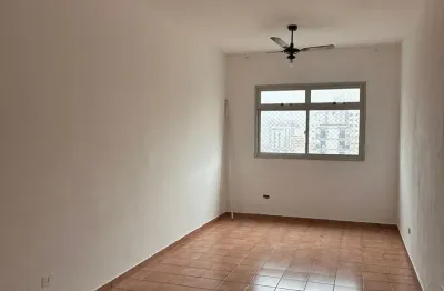 Kitao  apenas 200 mta da praia  - canto do forte - praia grande
