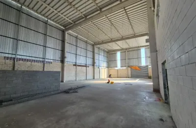 Mogi das cruzes galpão 610m² vão livre 450m² pé direito triplo