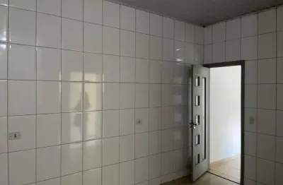 Vila monte alegre ótima casa 01 dormitório próximo ao metrô conceição