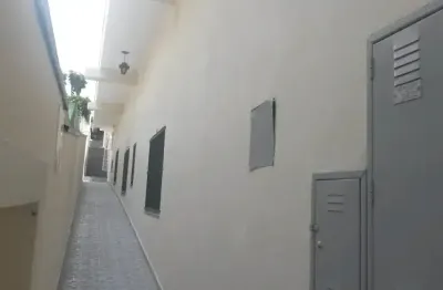 Vila monte alegre casa reformada 2 quartos (01 suíte) próximo ao metrô conceição