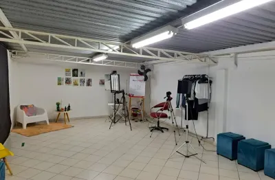 Vila Mariana sobrado comercial VENDA ou LOCAÇÃO próximo ao metrô Ana Rosa 214 m²