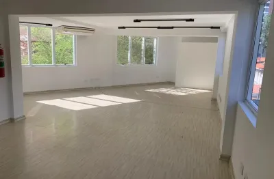 Vila Madalena ótimo prédio AC 550m² 04d 10 vagas   mezanino loft com pé direito duplo