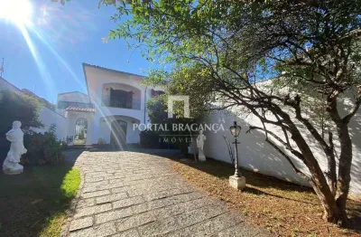 Casa com 3 quartos à venda na Rua Coronel Assis Gonçalves, 420, Centro, Bragança Paulista