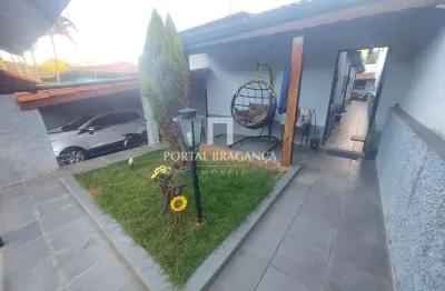 Casa com 3 quartos à venda na Alameda Hungria, 652, Jardim Europa, Bragança Paulista