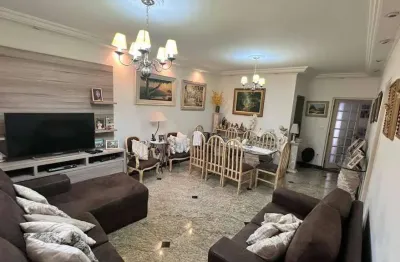 Casa com 3 quartos à venda na Alameda Hungria, 63, Jardim Europa, Bragança Paulista