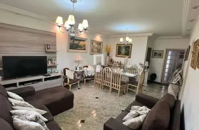 Casa com 3 quartos à venda na Alameda Hungria, 63, Jardim Europa, Bragança Paulista