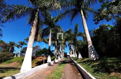Chácara / sítio com 3 quartos à venda na Rua das Esmeraldas, 1000, Chácara Fernão Dias, Bragança Paulista