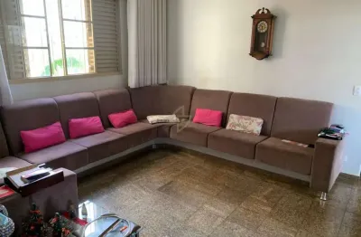 Apartamento com 4 quartos à venda na Rua, 20, Setor Central, Goiânia