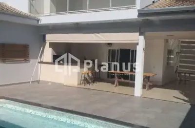 Casa com 4 quartos à venda no Jardim Marabá, Bauru 