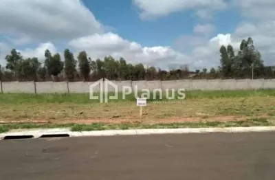 Terreno em condomínio fechado à venda no Centro, Piratininga 