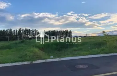 Terreno à venda no Residencial Villa de Leon, Piratininga 