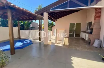 Casa com 4 quartos para alugar no Residencial Lago Sul, Bauru 
