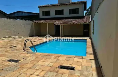 Casa com 4 quartos para alugar no Parque Jardim Europa, Bauru 